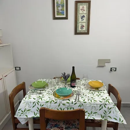 Apartment Casa Tre Fiori 2 *